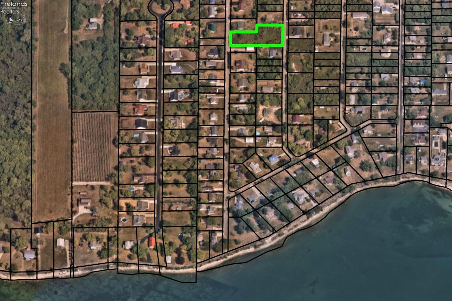N Melody Lane, Kelleys Island, Texas image 1
