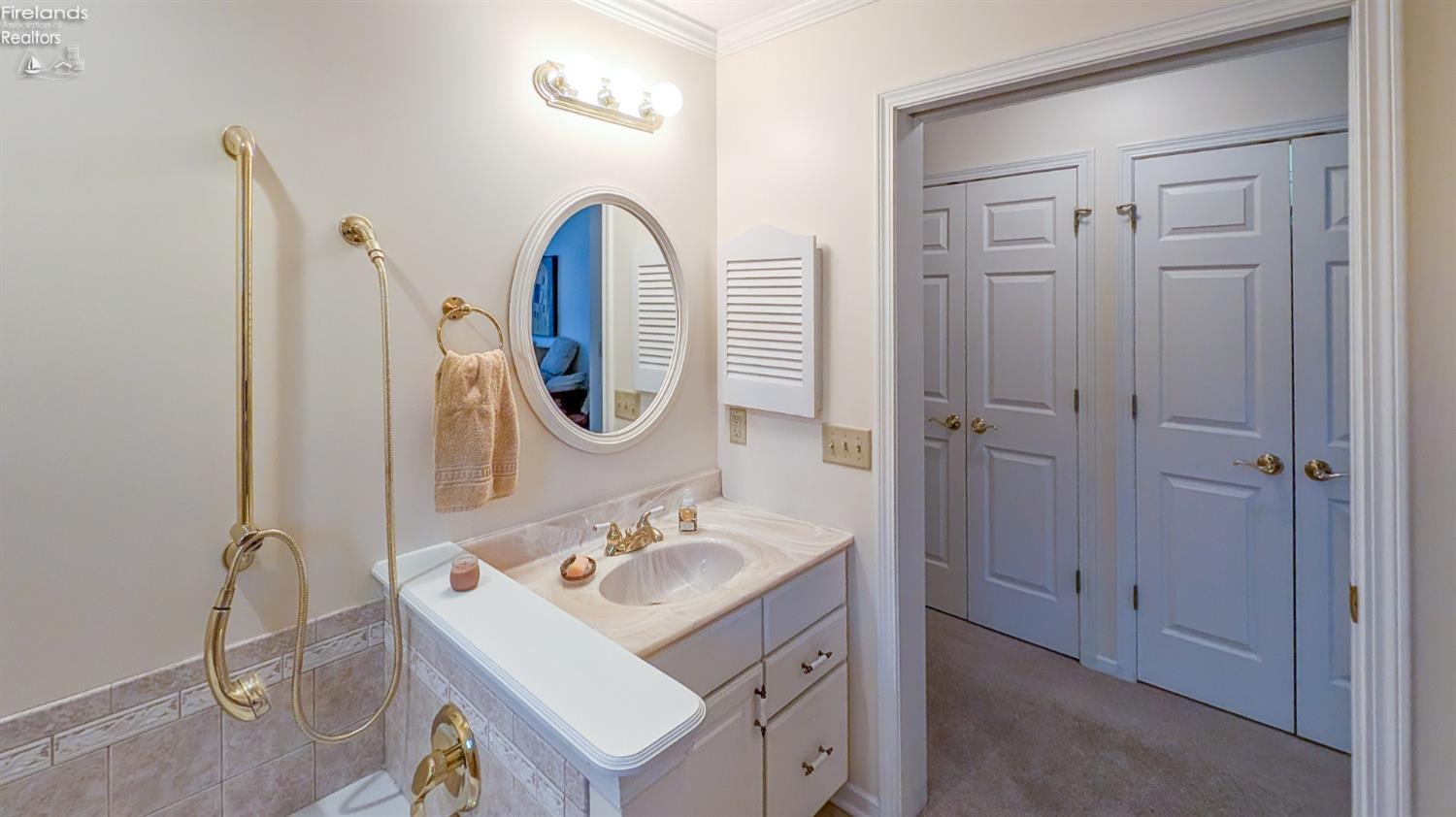 685 N Vineyard Circle Cir, Port Clinton, Ohio image 20