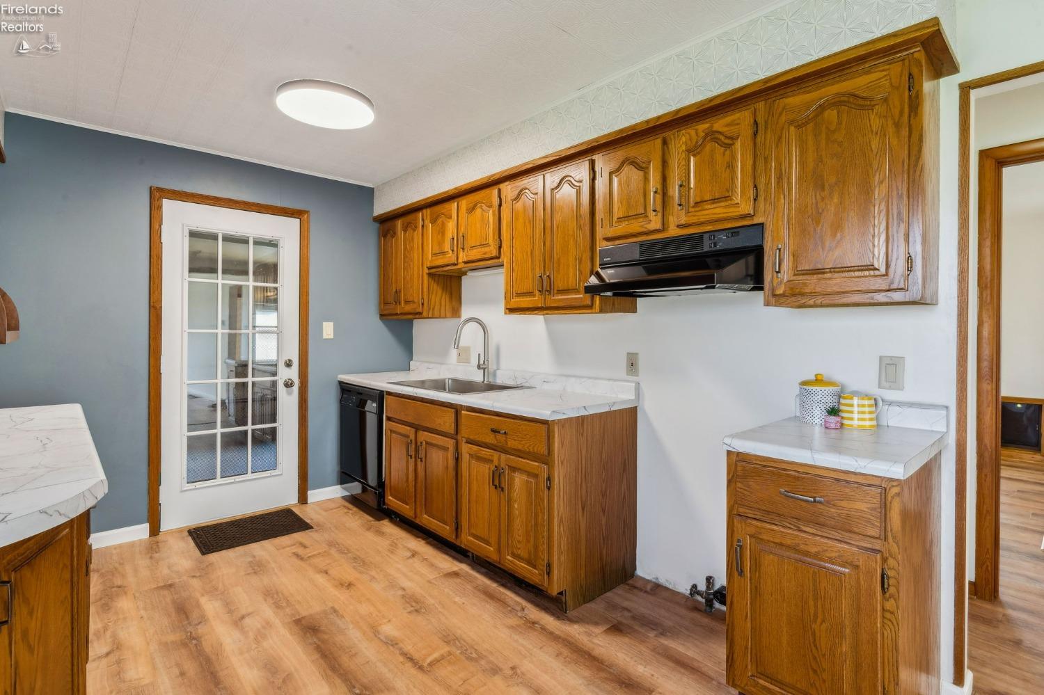1314 W Stoner Rd, Fostoria, Texas image 13