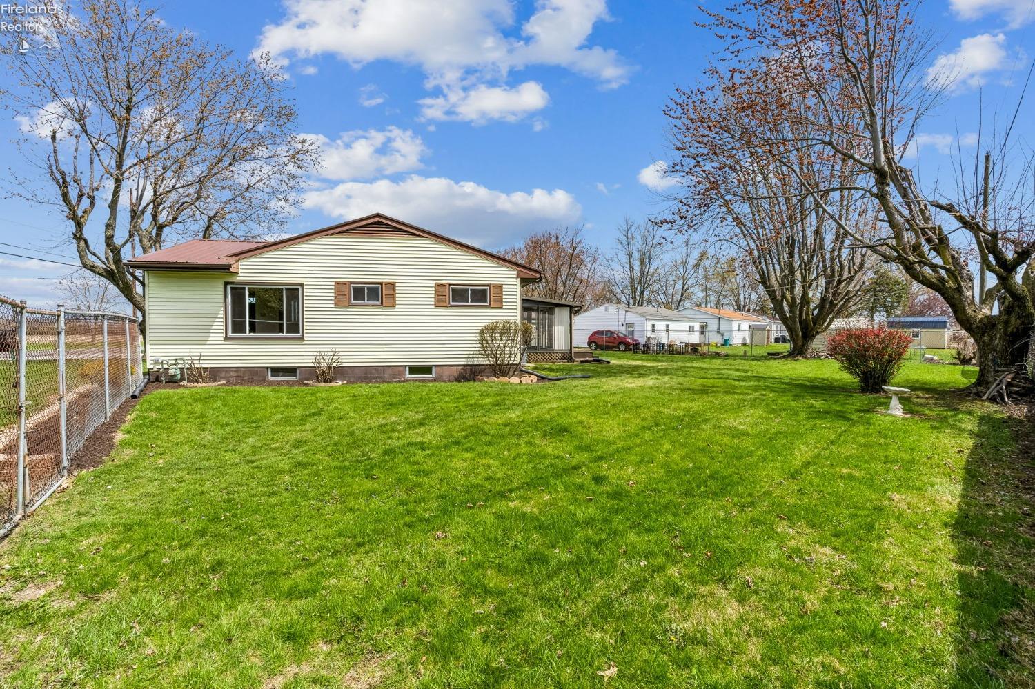 1314 W Stoner Rd, Fostoria, Texas image 35