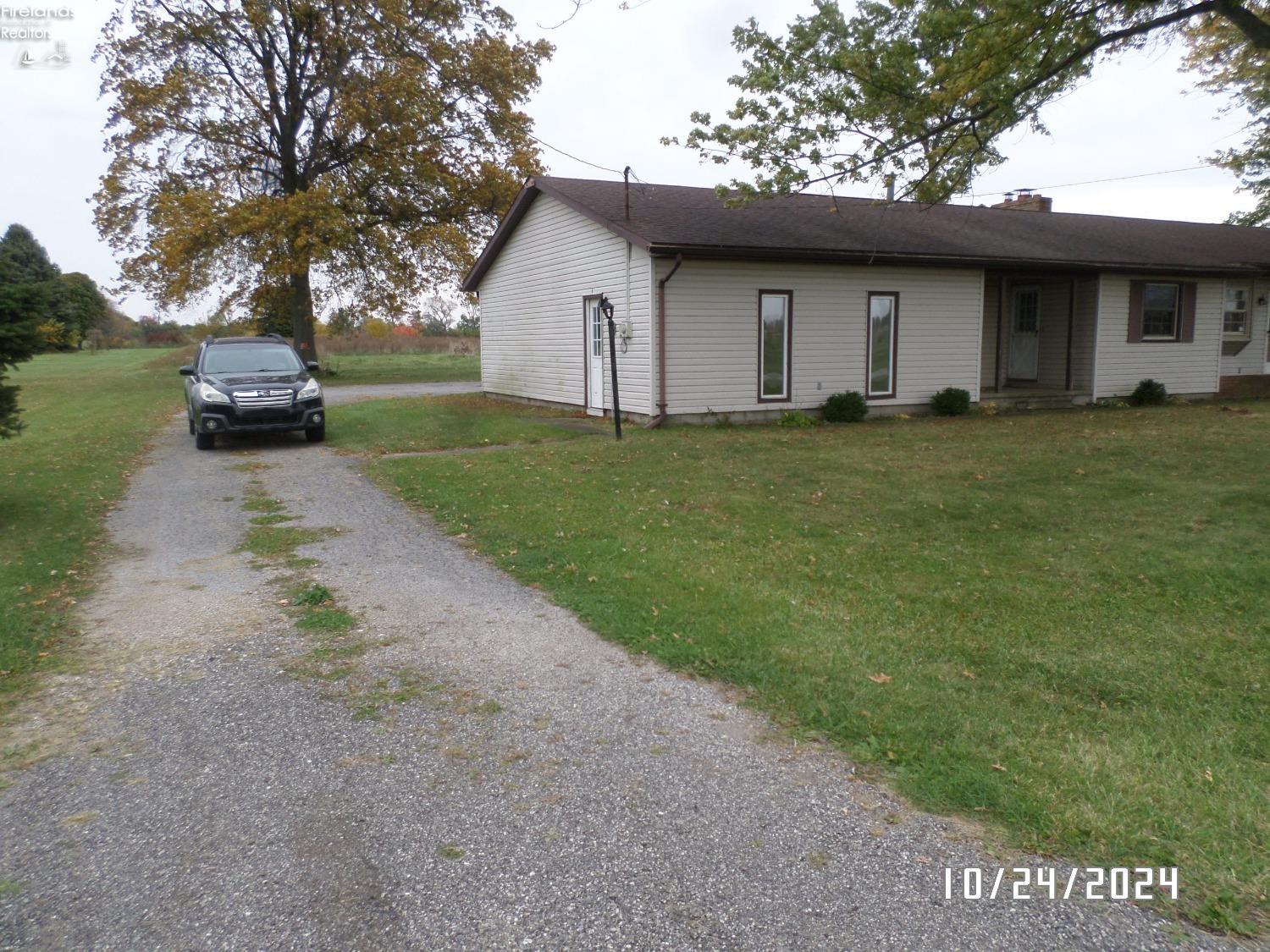 1875 County Road  302, Bellevue, Ohio image 11