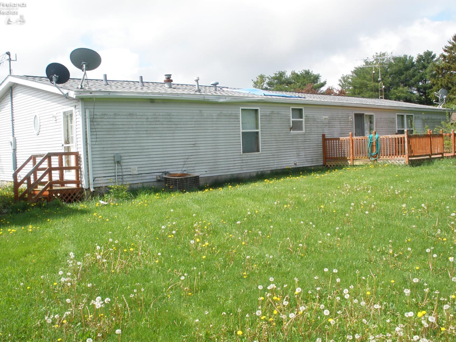 10301 W Bier Road, Oak Harbor, Texas image 2