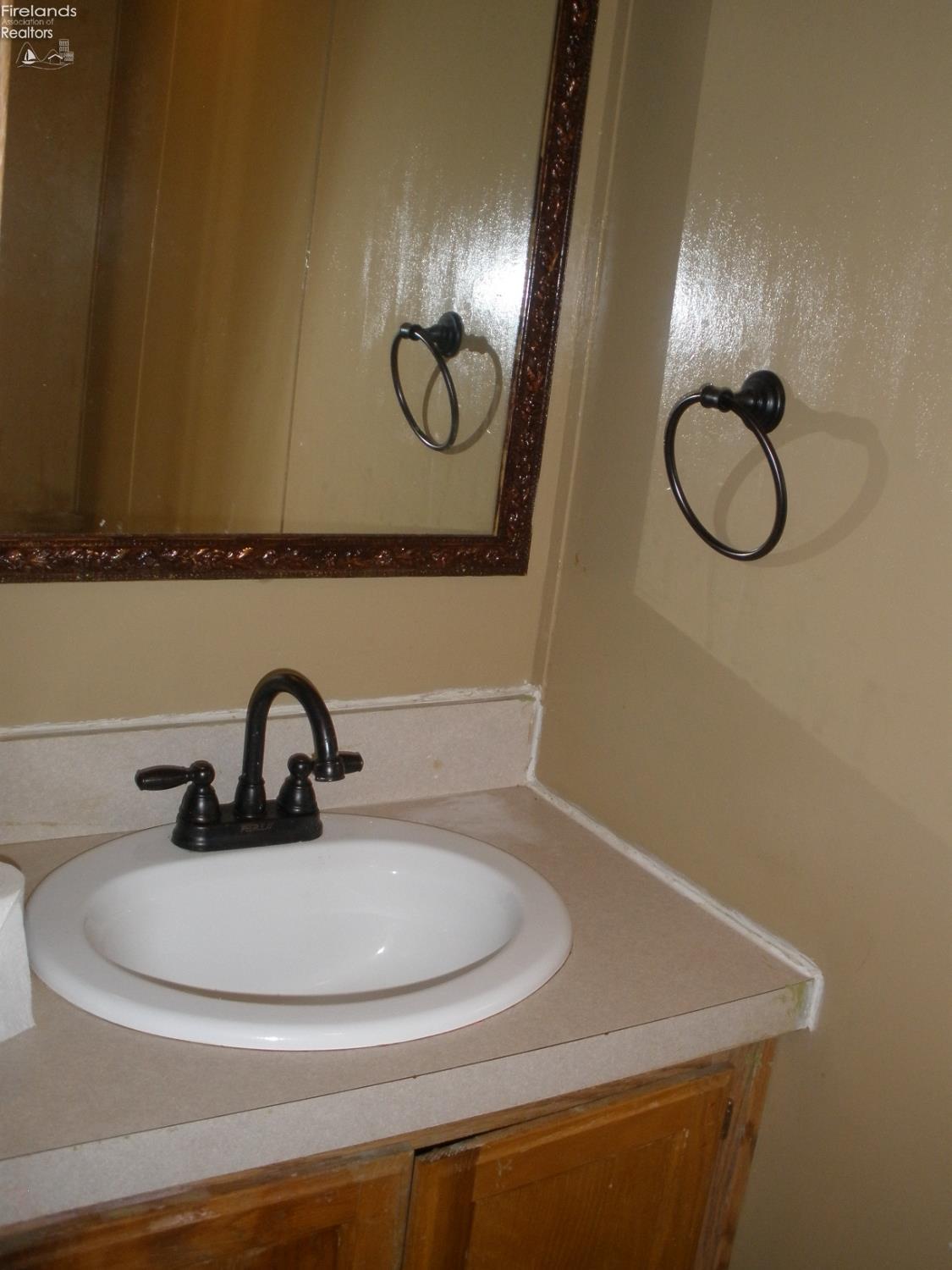 10301 W Bier Road, Oak Harbor, Texas image 6