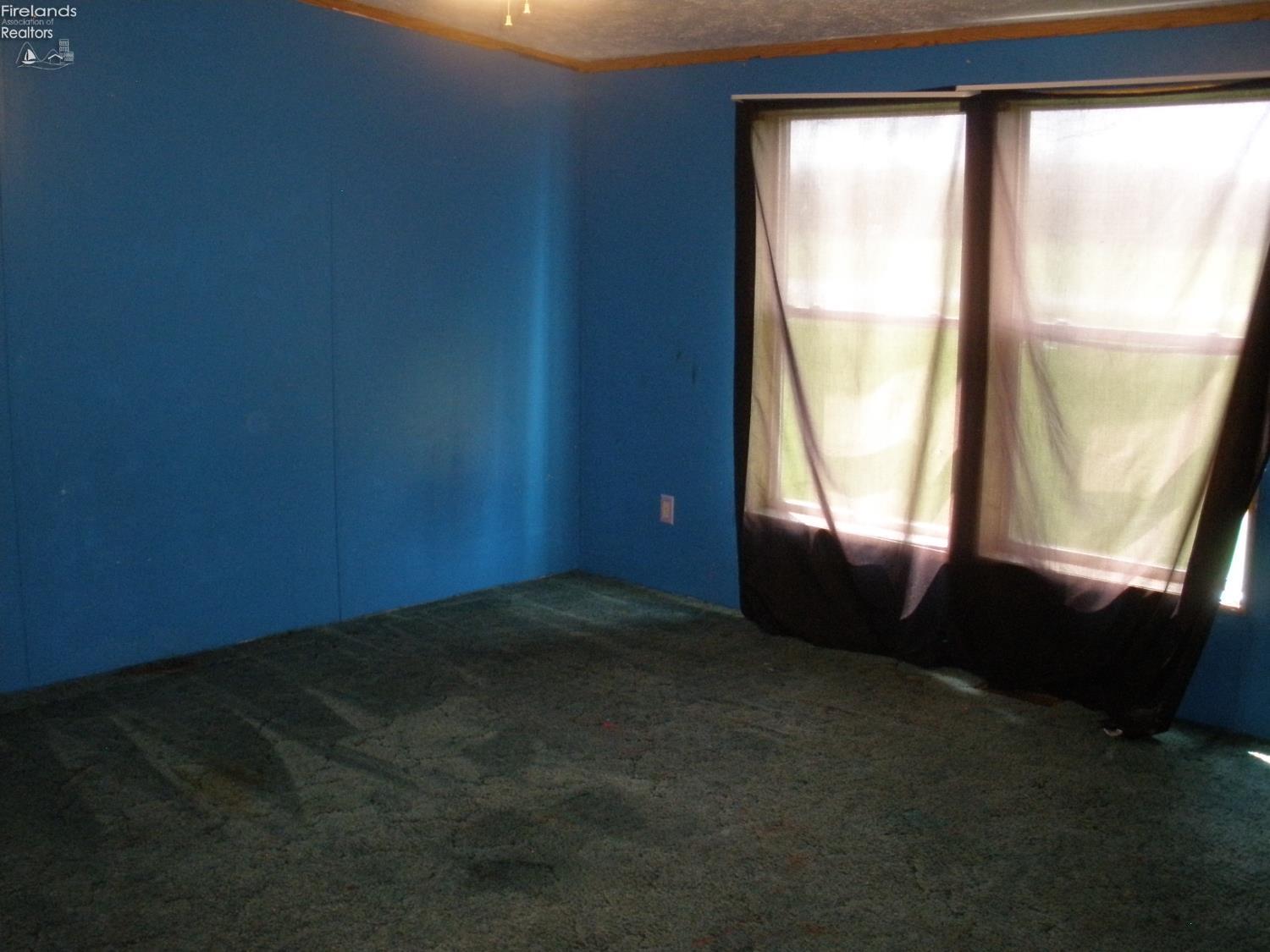 10301 W Bier Road, Oak Harbor, Texas image 10