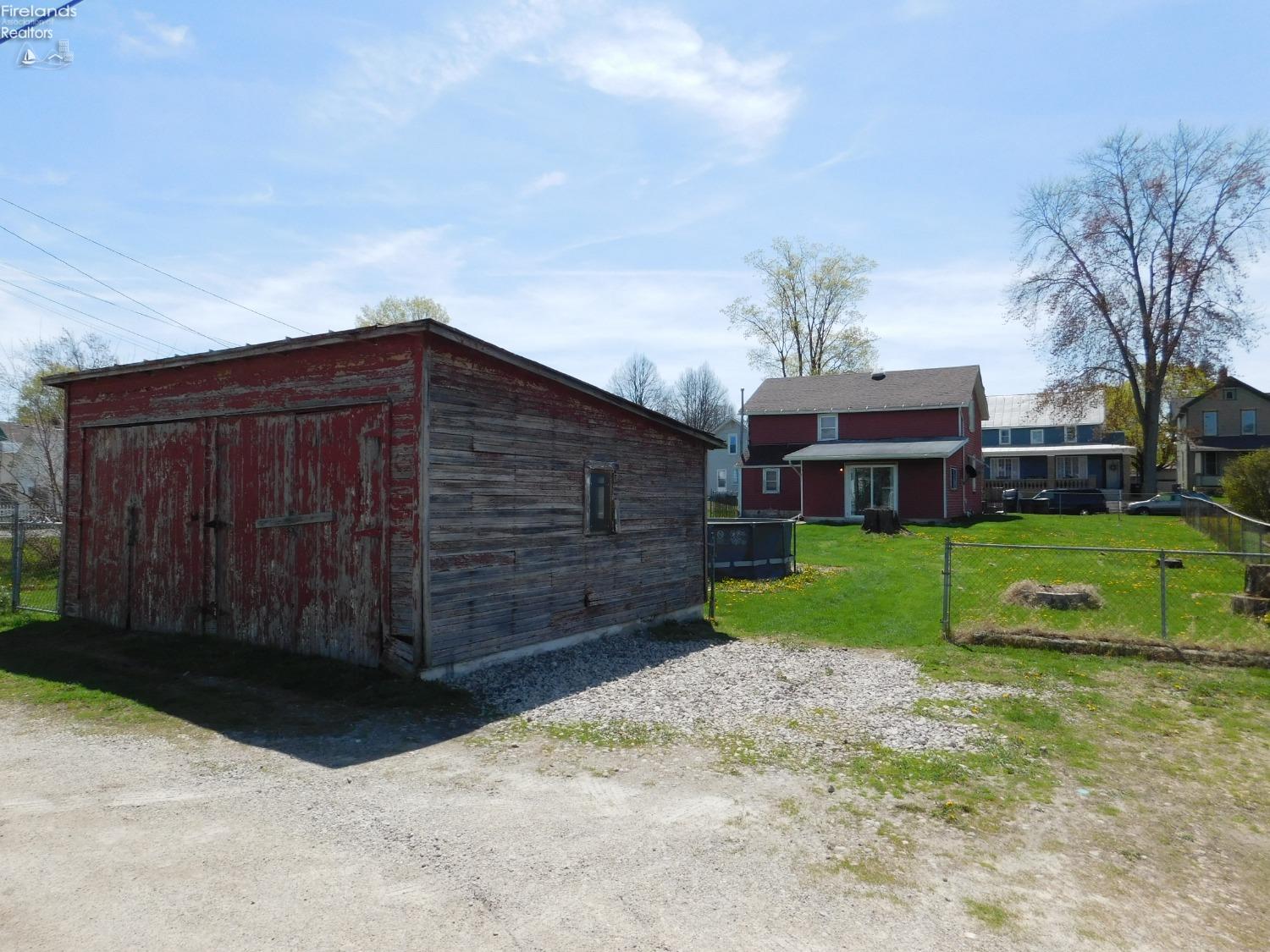 29 Walker Street, Tiffin, Texas image 21
