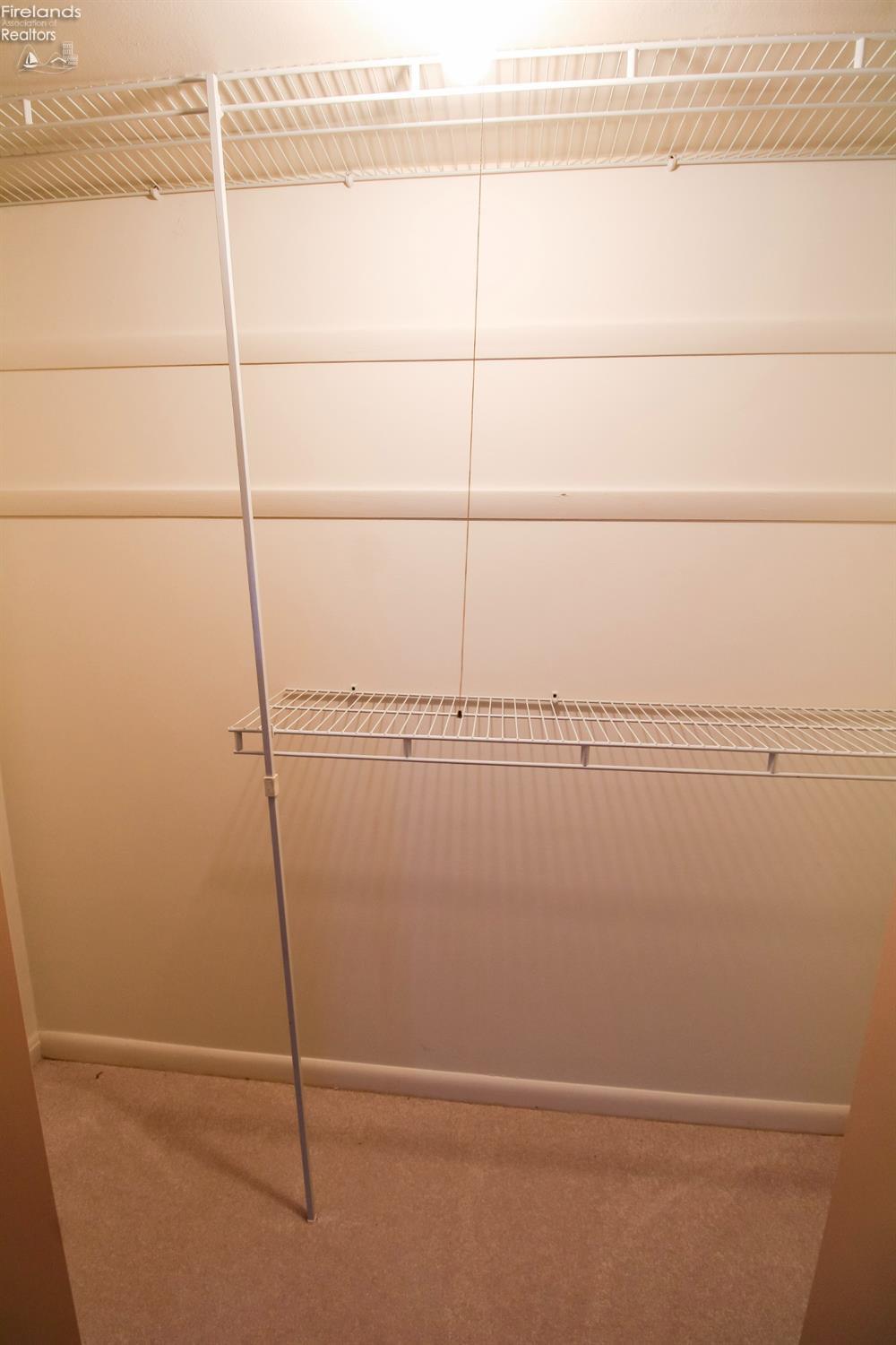 Huron, Ohio 44839, United States, 3 Bedrooms Bedrooms, ,3 BathroomsBathrooms,Residential,Contingent,20764