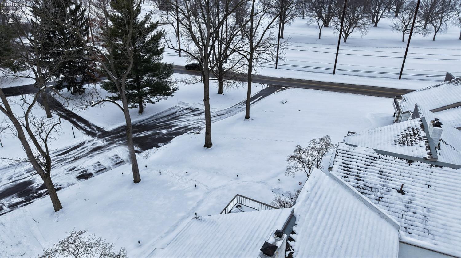 Huron, Ohio 44839, United States, 3 Bedrooms Bedrooms, ,3 BathroomsBathrooms,Residential,Contingent,20764