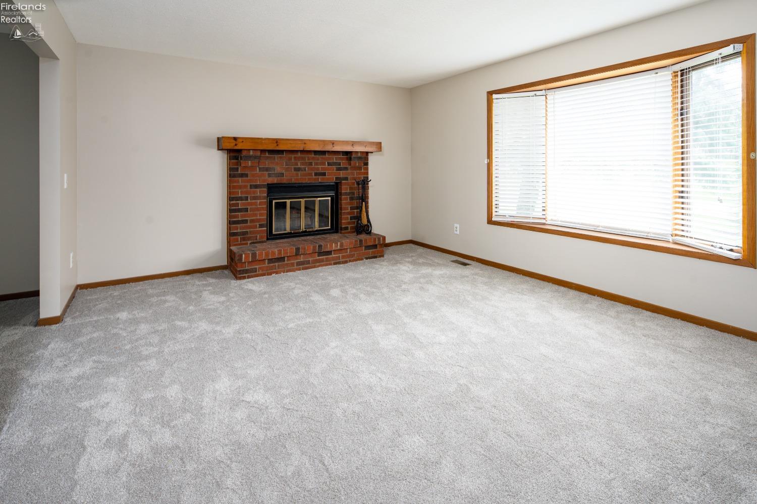 150 St Paul Drive, Fremont, Texas image 5