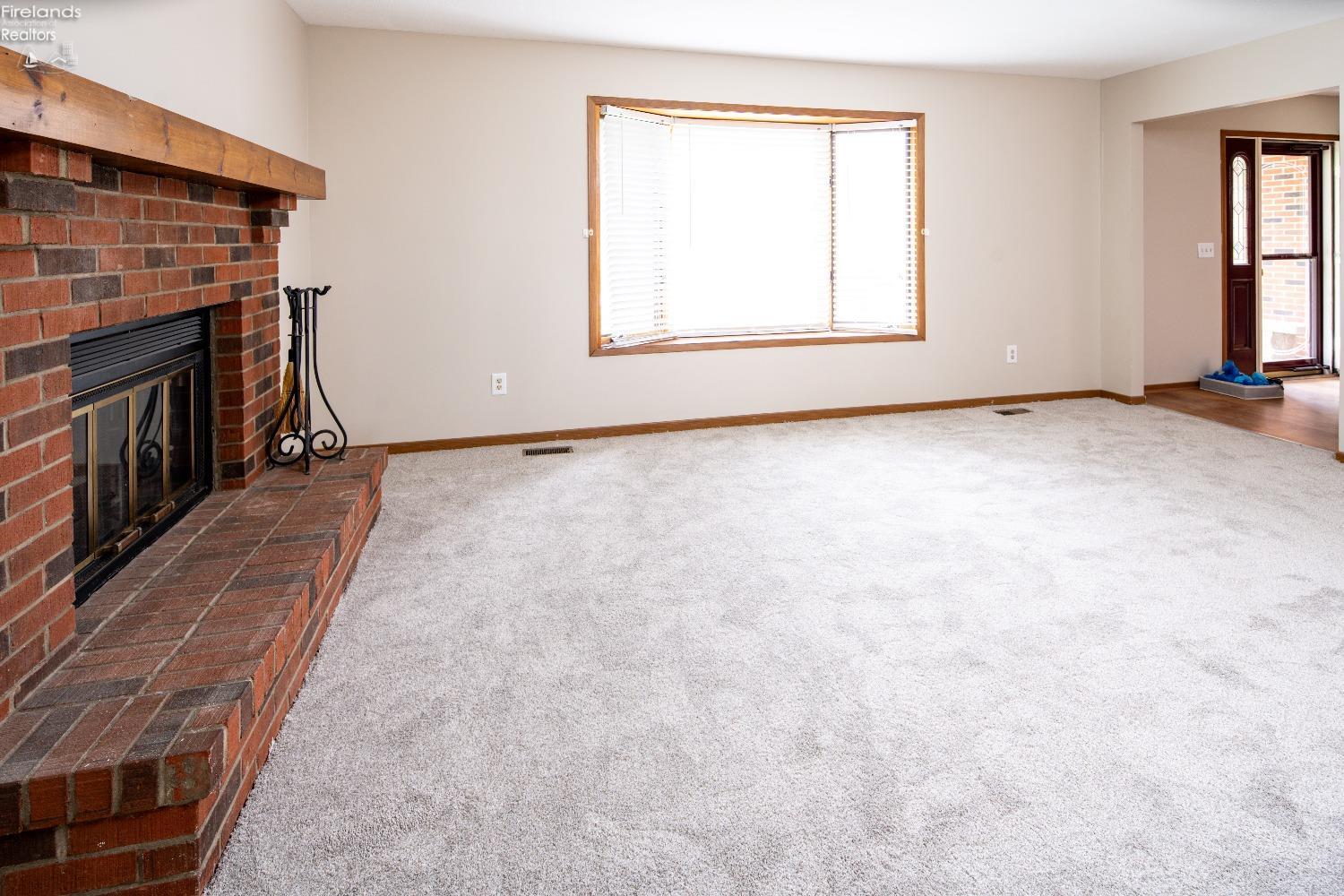 150 St Paul Drive, Fremont, Texas image 6
