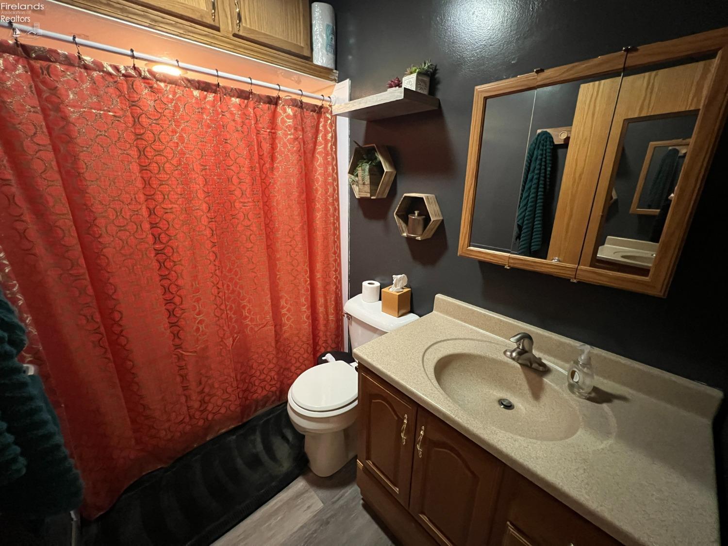 607 S Front Street, Fremont, Texas image 17
