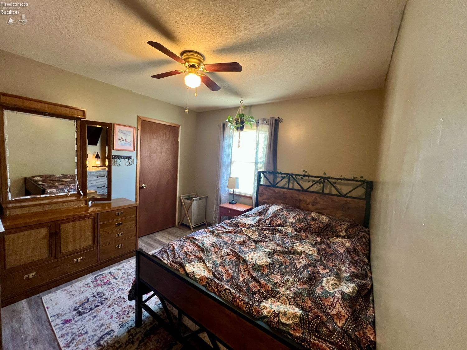 607 S Front Street, Fremont, Texas image 11