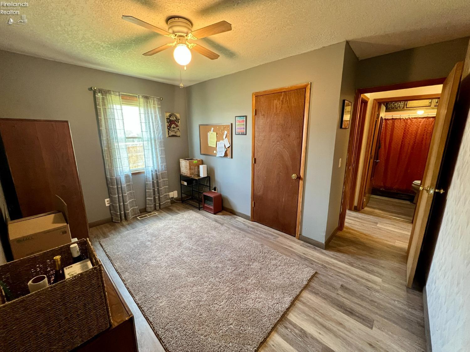 607 S Front Street, Fremont, Texas image 14