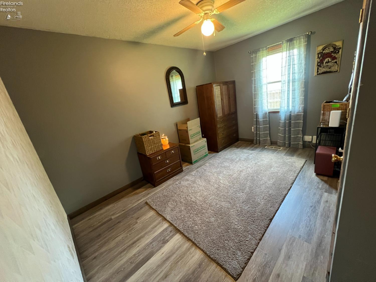 607 S Front Street, Fremont, Texas image 13