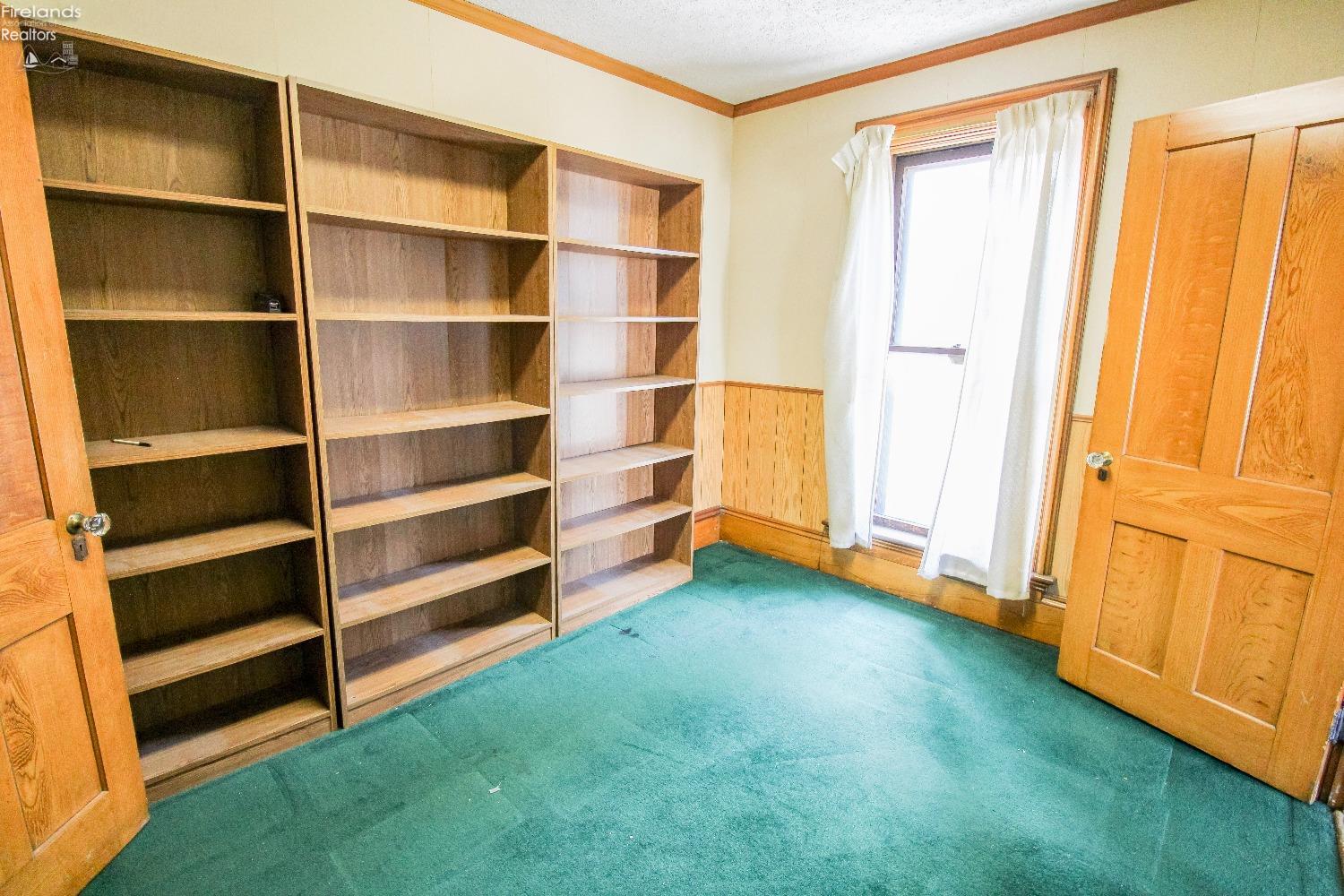 Sandusky, Ohio 44870, United States, 4 Bedrooms Bedrooms, ,2 BathroomsBathrooms,Residential,Active,217467