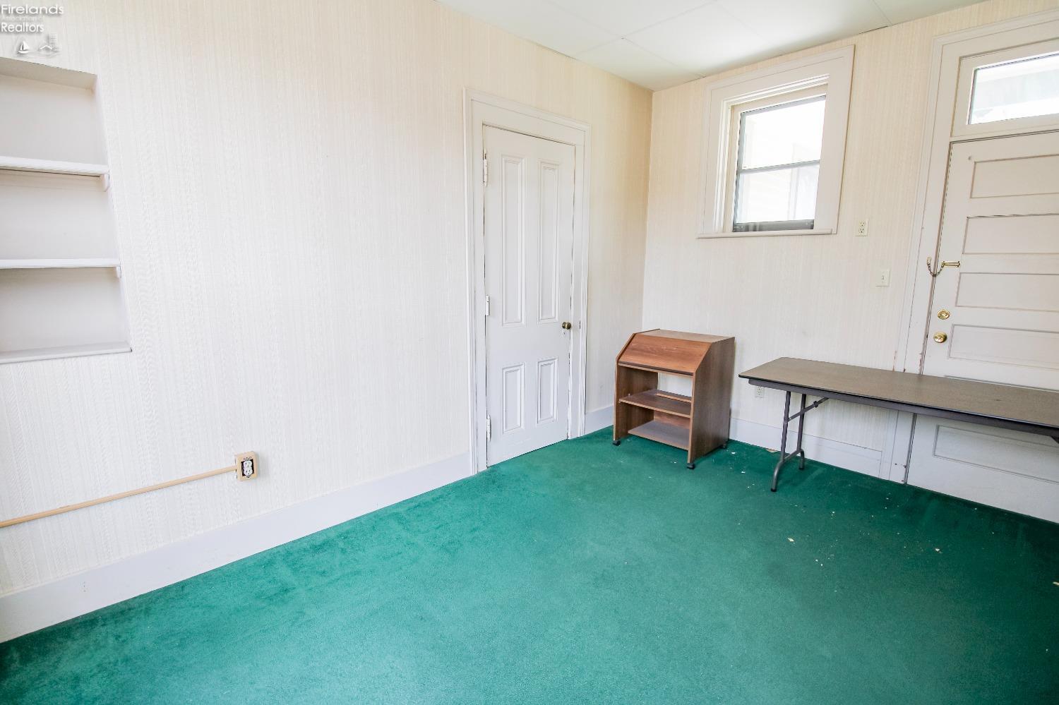 Sandusky, Ohio 44870, United States, 4 Bedrooms Bedrooms, ,2 BathroomsBathrooms,Residential,Active,217467