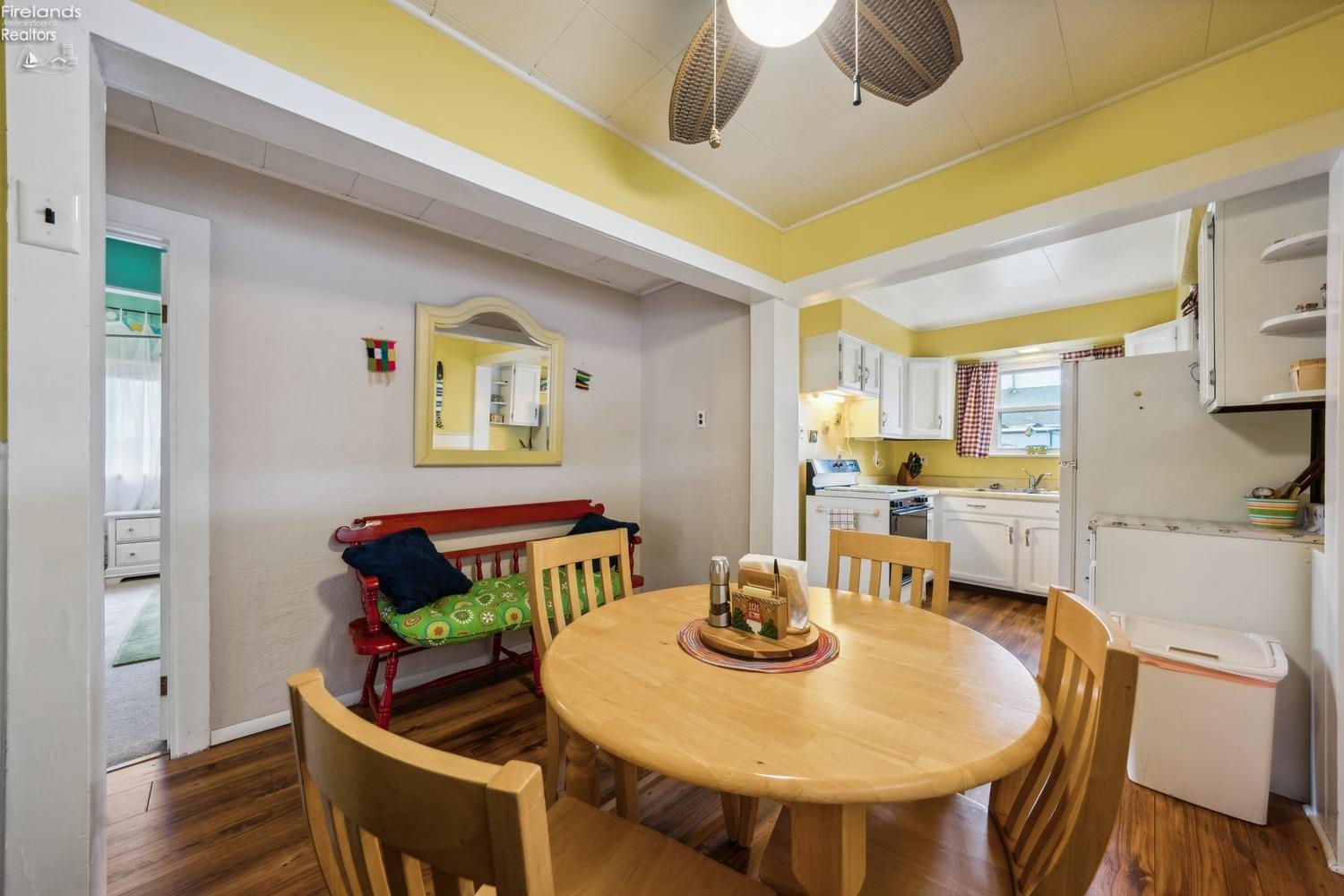 224 Cedar Street, Port Clinton, Ohio image 21