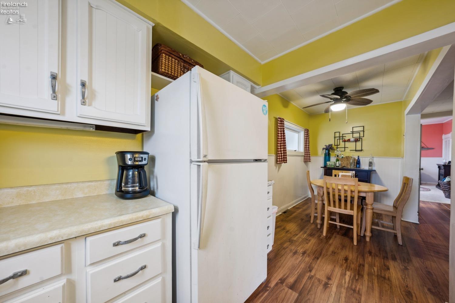 224 Cedar Street, Port Clinton, Ohio image 15