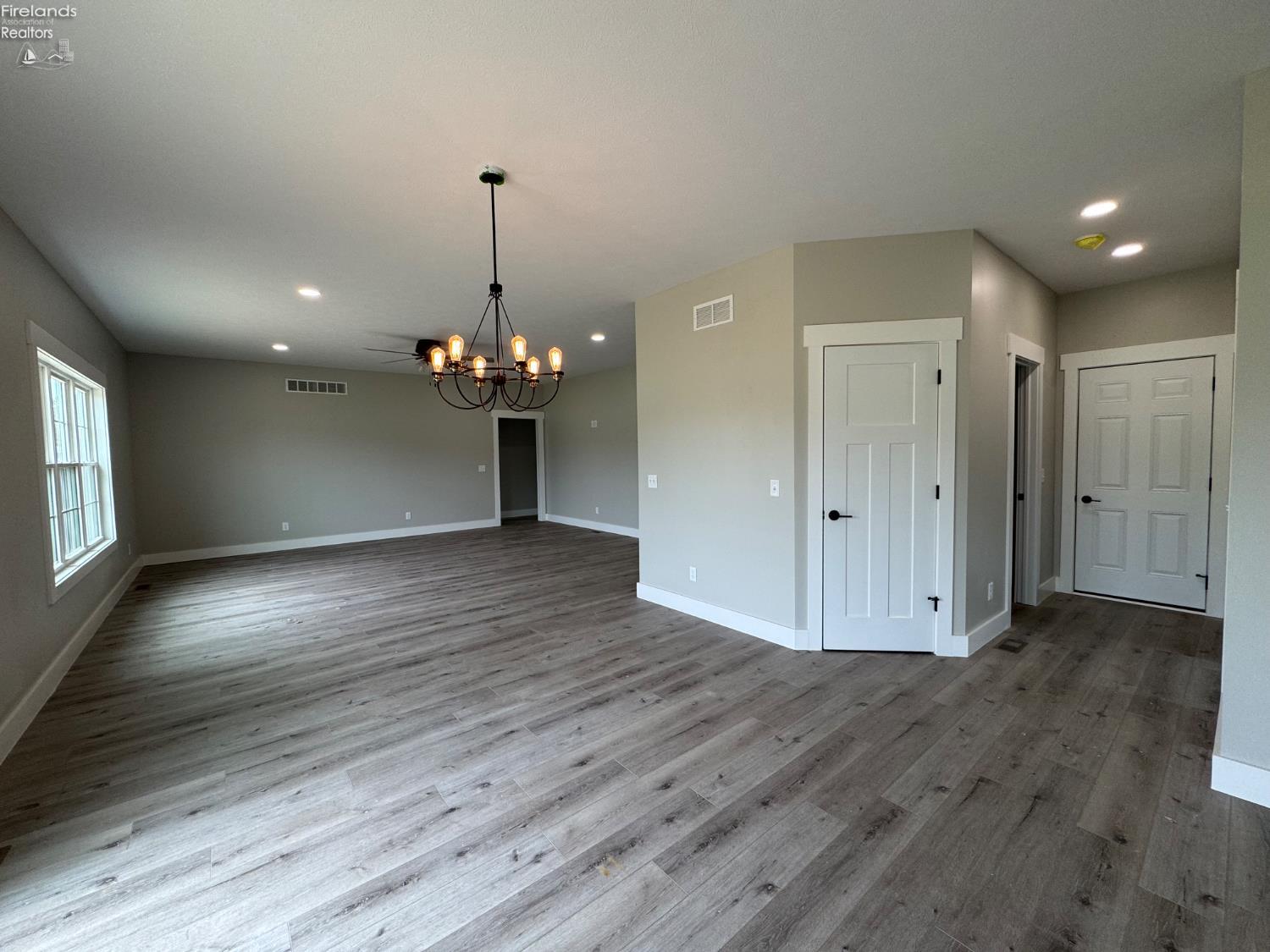 10 Eagle View Drive, Monroeville, Ohio image 9