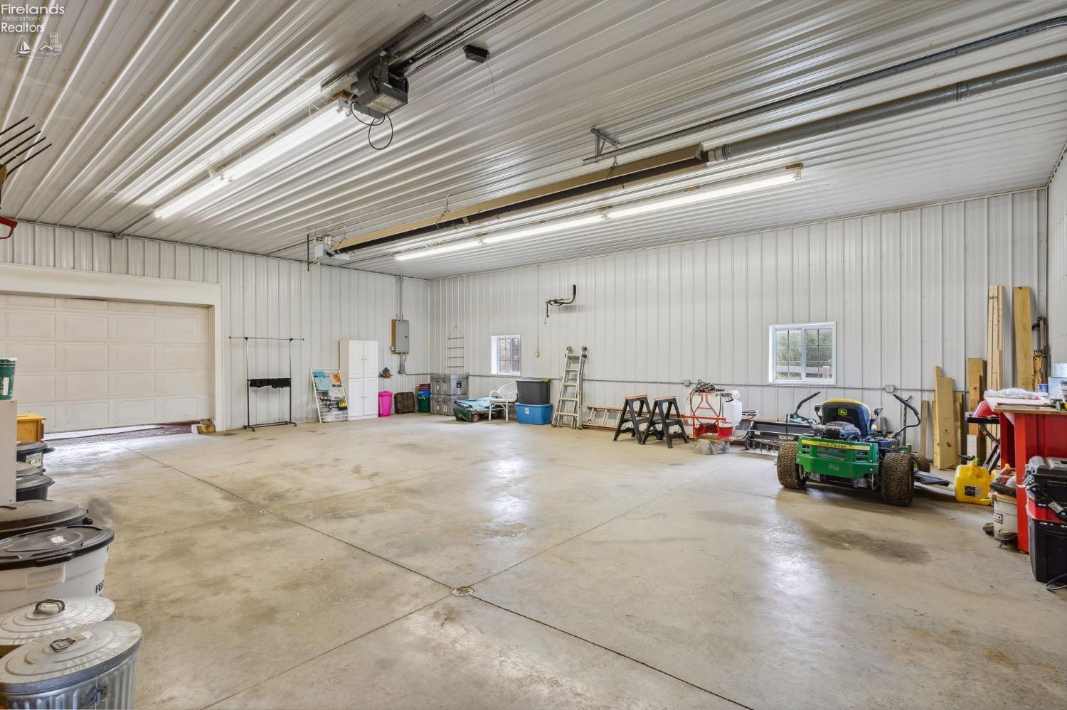 3290 Stewart Road, Lima, Ohio image 37