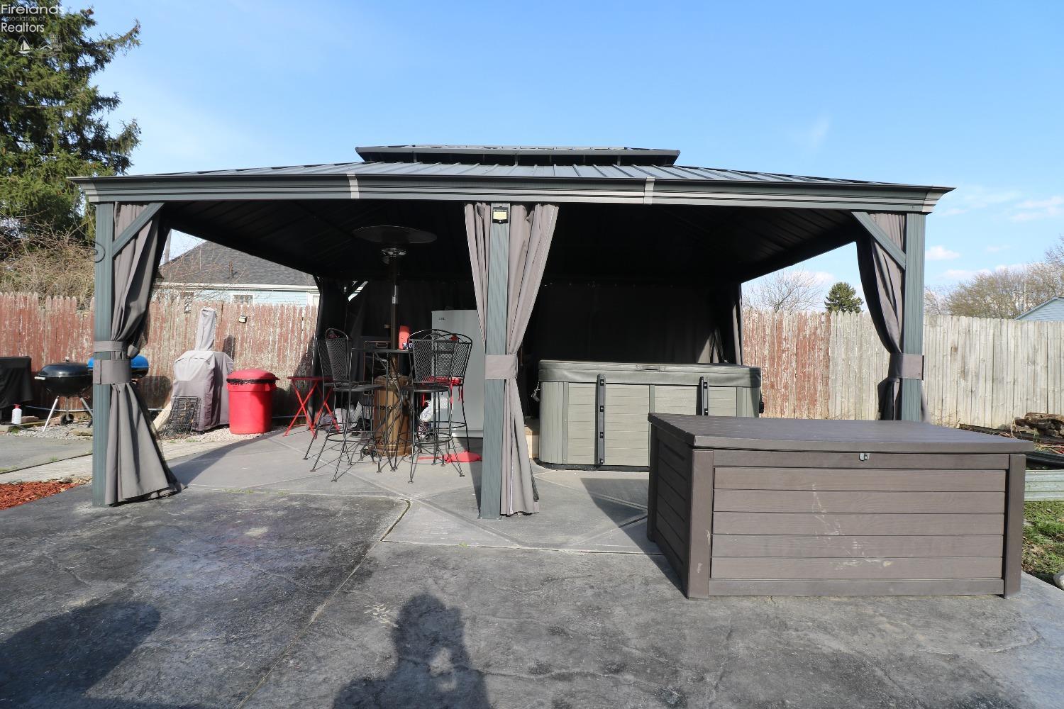 25 W Willard Avenue, Norwalk, Texas image 3