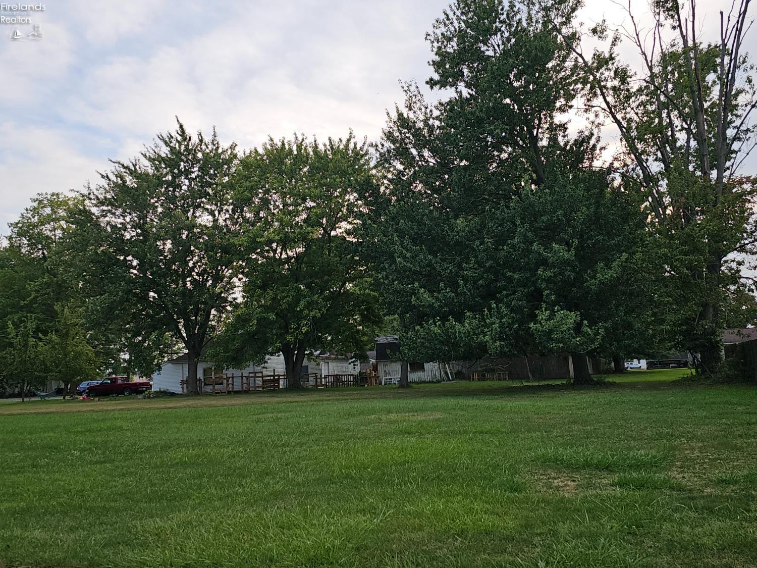W Simpson Avenue, Norwalk, Ohio image 4