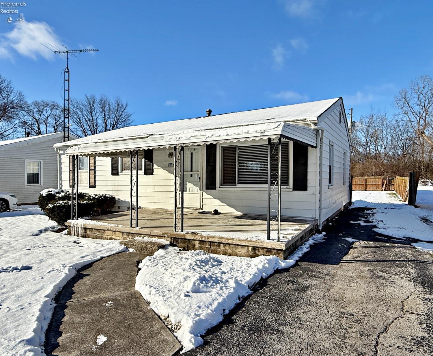 1107 Buckley Street, Fostoria, Texas image 1