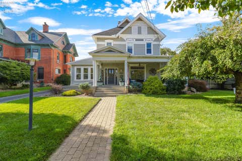 Homes For Sale - 213 W Buckeye Street<br/> Clyde, OH 43410
