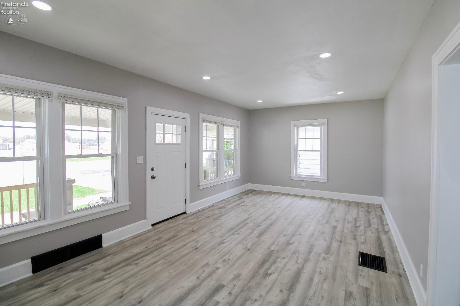2615 Columbus Avenue, Sandusky, Texas image 3