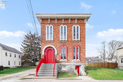 Multifamily For Sale - 519 Huron Ave Ave<br/> Erie County, Sandusky, OH 44870