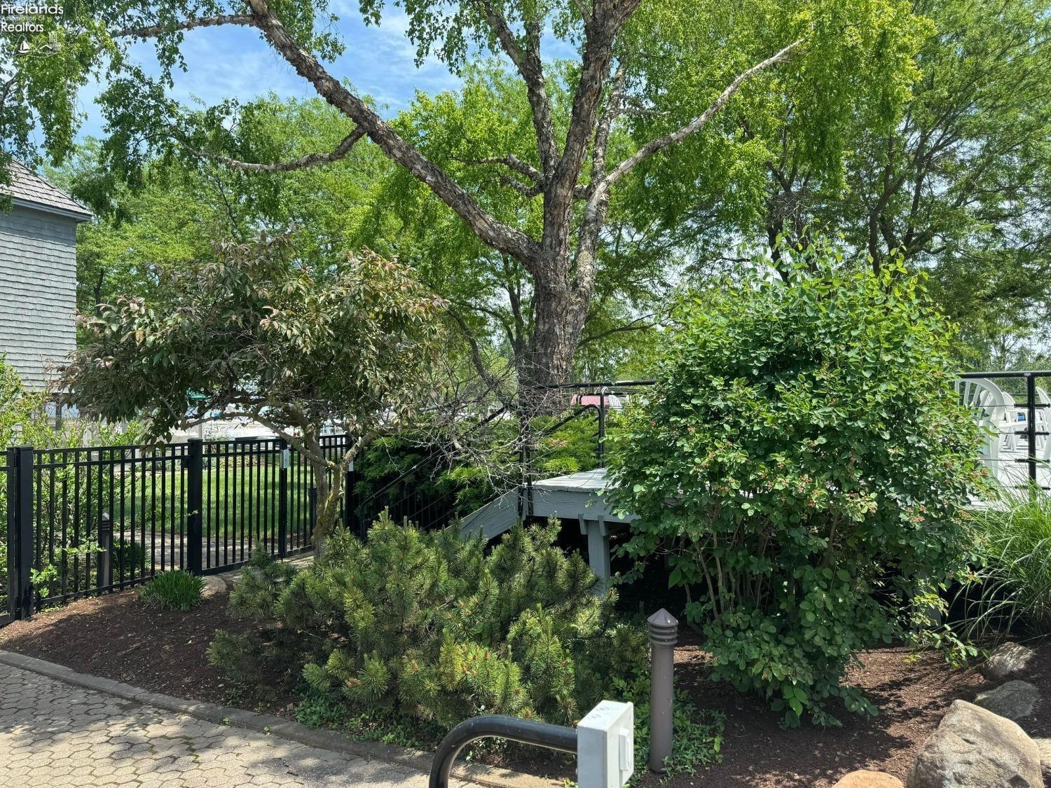 645 Mariner Village Vlg, Huron, Texas image 37