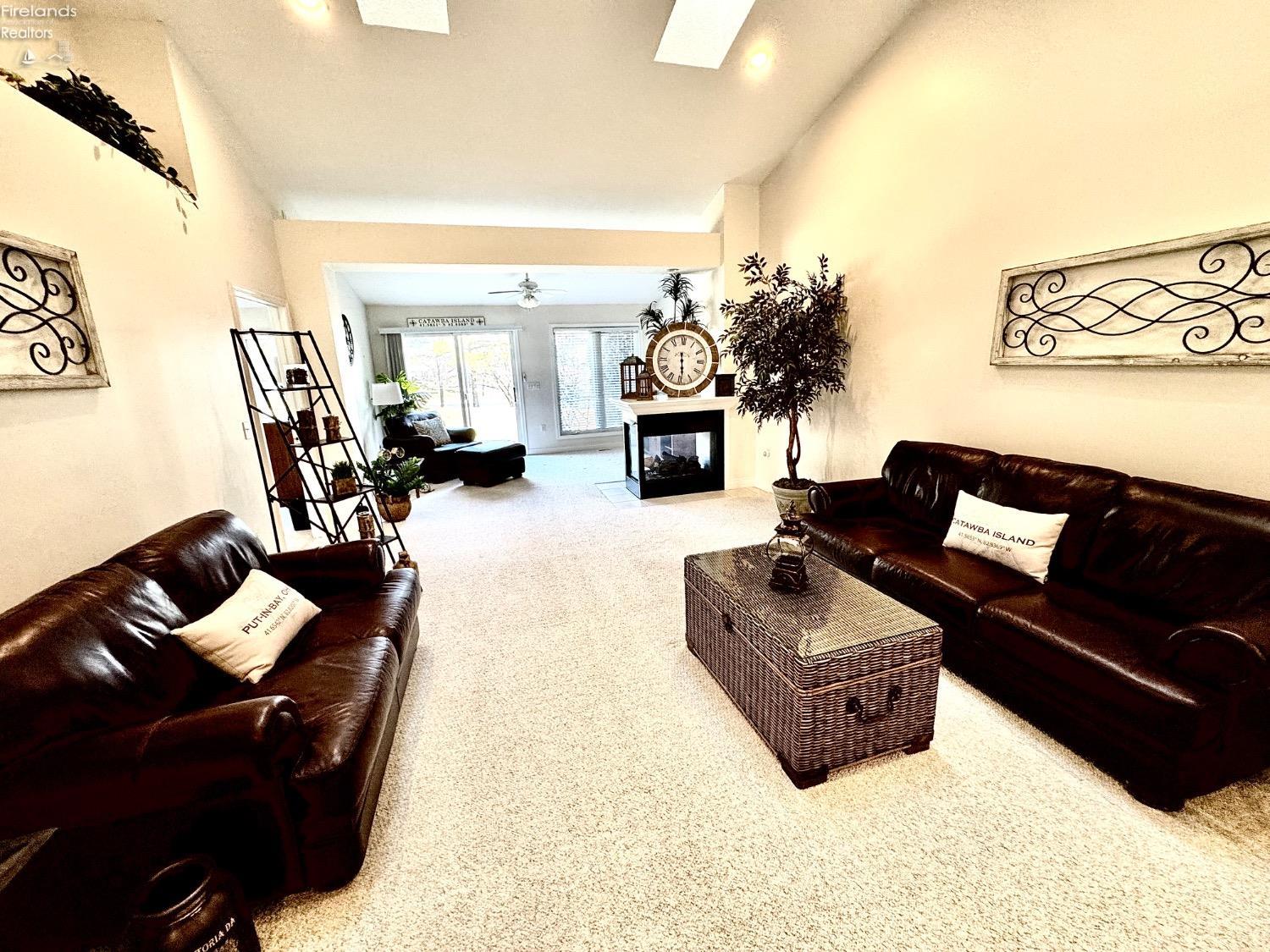 687 N Hidden Harbor Drive, Port Clinton, Texas image 15