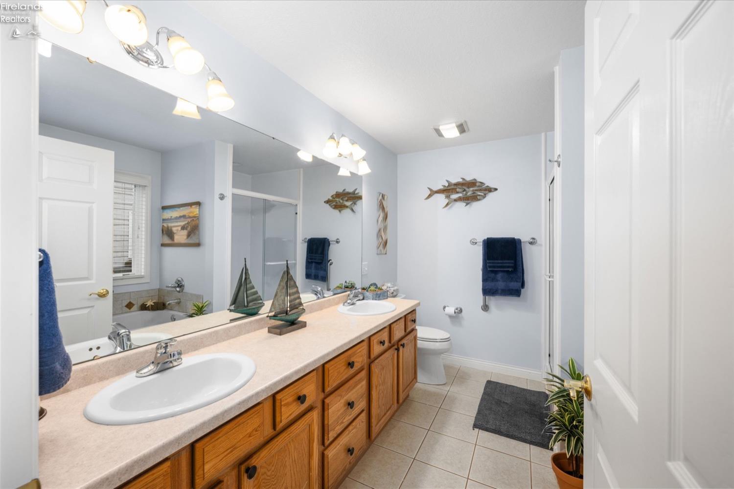 687 N Hidden Harbor Drive, Port Clinton, Texas image 40