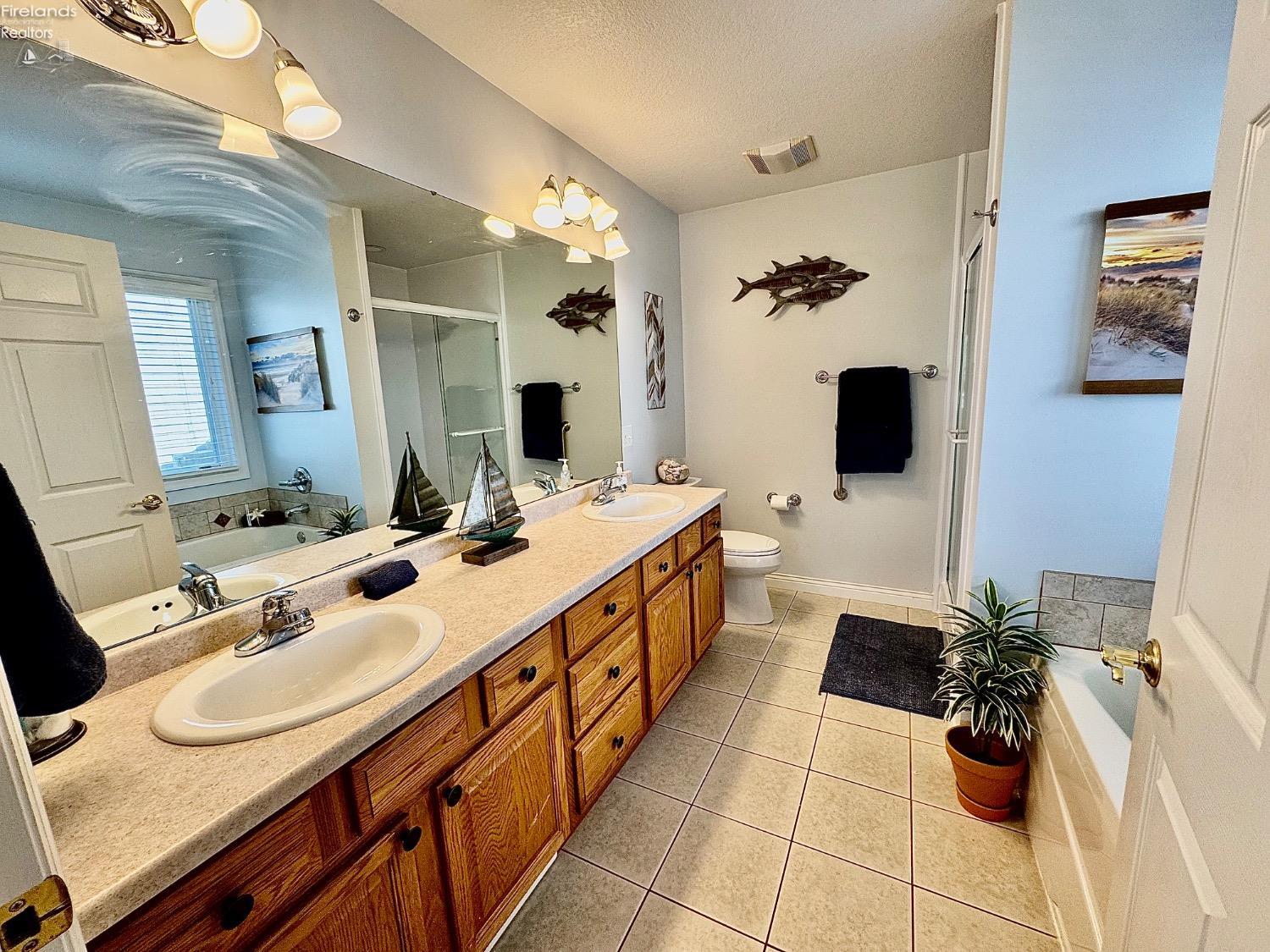 687 N Hidden Harbor Drive, Port Clinton, Texas image 29