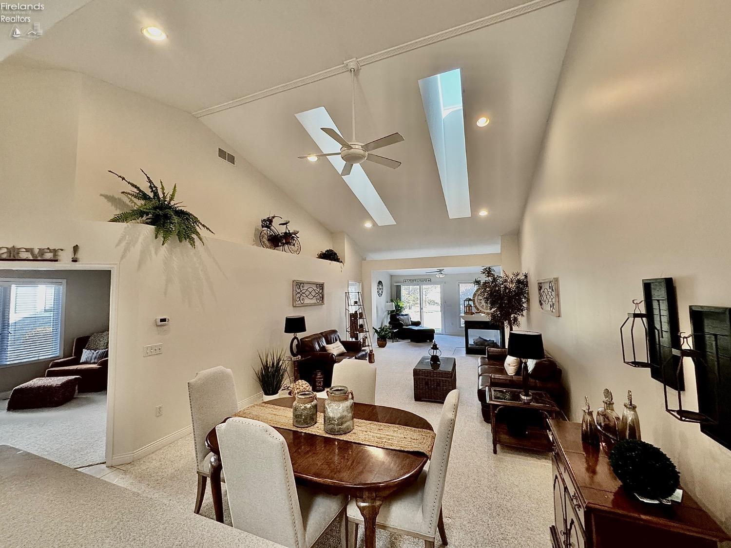 687 N Hidden Harbor Drive, Port Clinton, Texas image 7