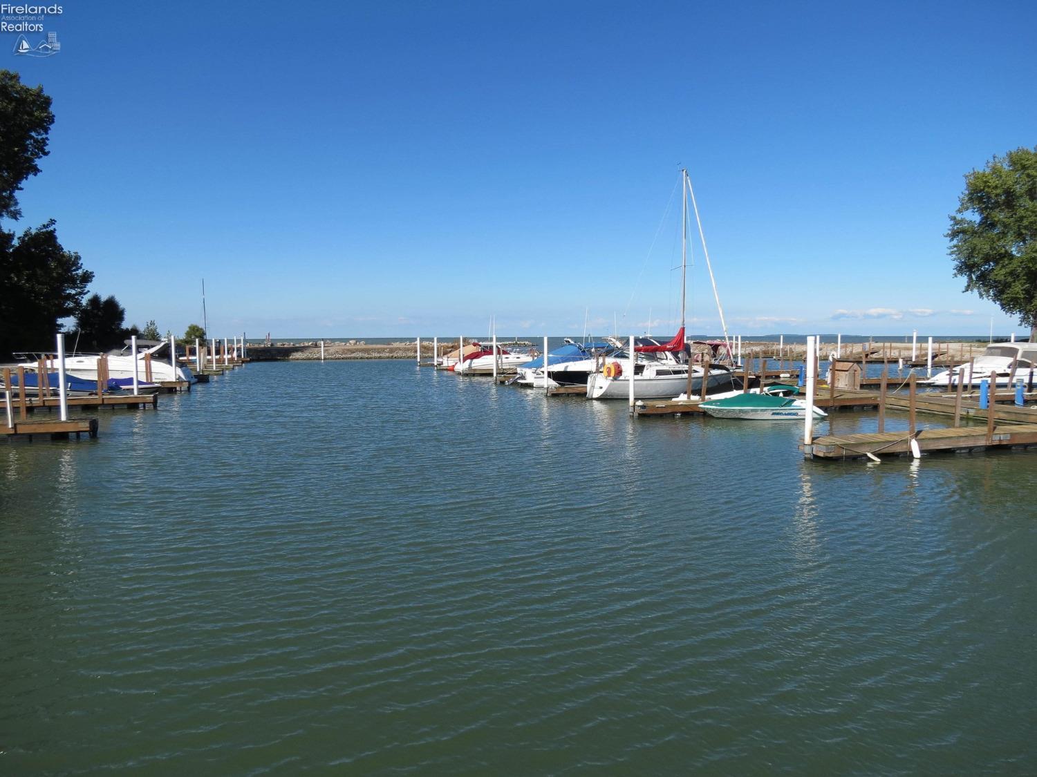 89 N Schooner Point Drive, Port Clinton, Texas image 45