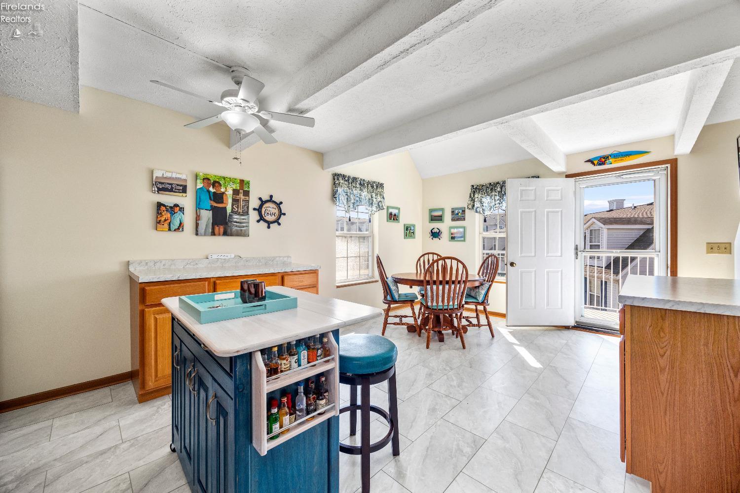 89 N Schooner Point Drive, Port Clinton, Texas image 7