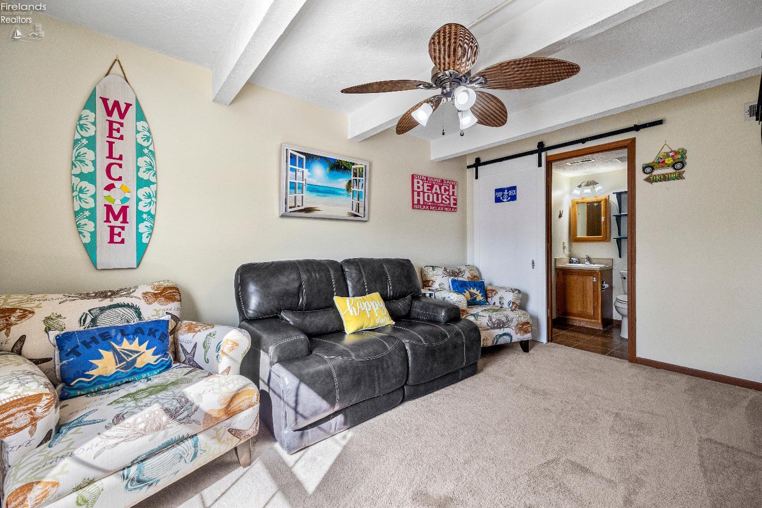89 N Schooner Point Drive, Port Clinton, Texas image 16