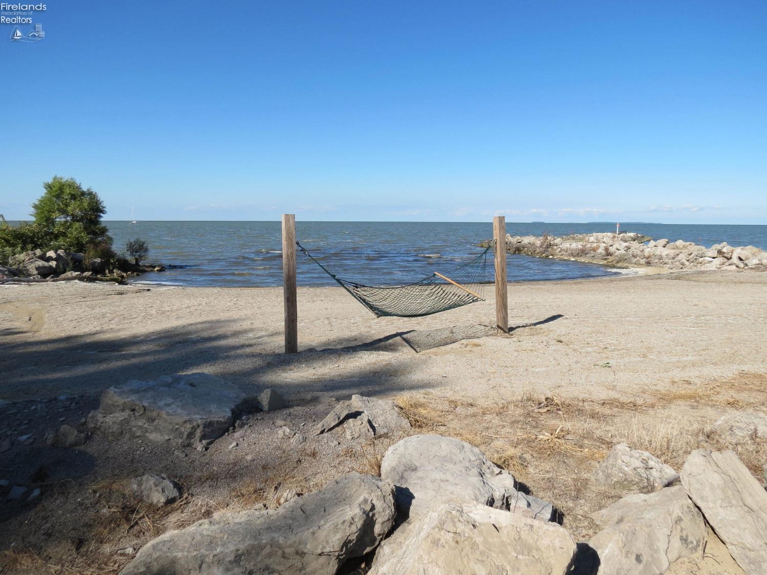 89 N Schooner Point Drive, Port Clinton, Texas image 43