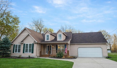 Photo for 114 W Cherokee Trail