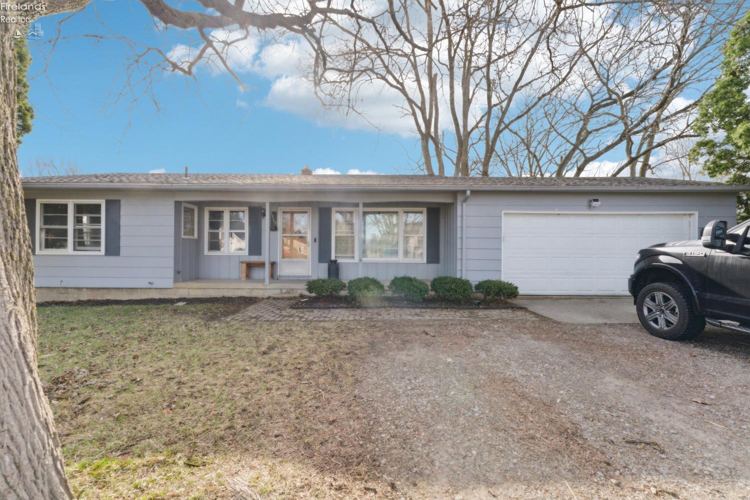 1915 N Morrison Road, Fremont, Texas image 1