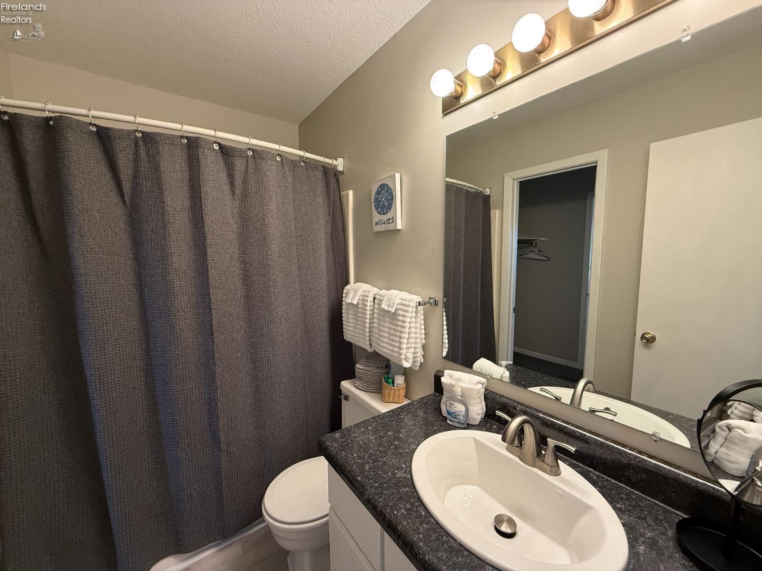 1801 E Perry Street #10, Port Clinton, New Mexico image 14
