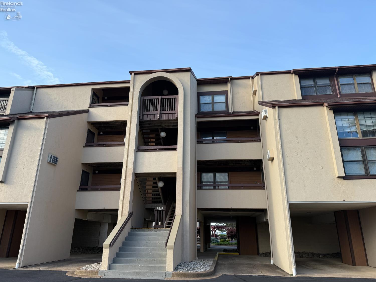 1801 E Perry Street #10, Port Clinton, New Mexico image 1