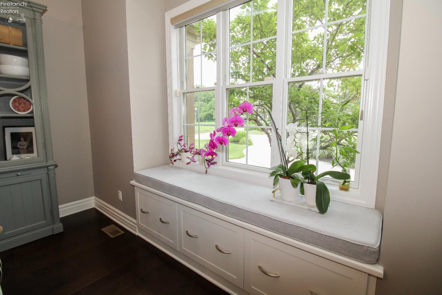 Sandusky, Ohio 44870, United States, 5 Bedrooms Bedrooms, ,5 BathroomsBathrooms,Residential,Active,169425