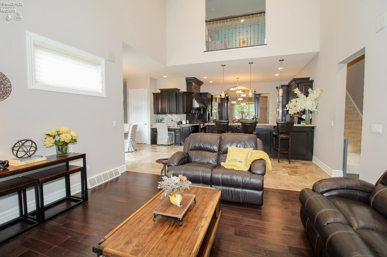 Sandusky, Ohio 44870, United States, 5 Bedrooms Bedrooms, ,5 BathroomsBathrooms,Residential,Active,169425