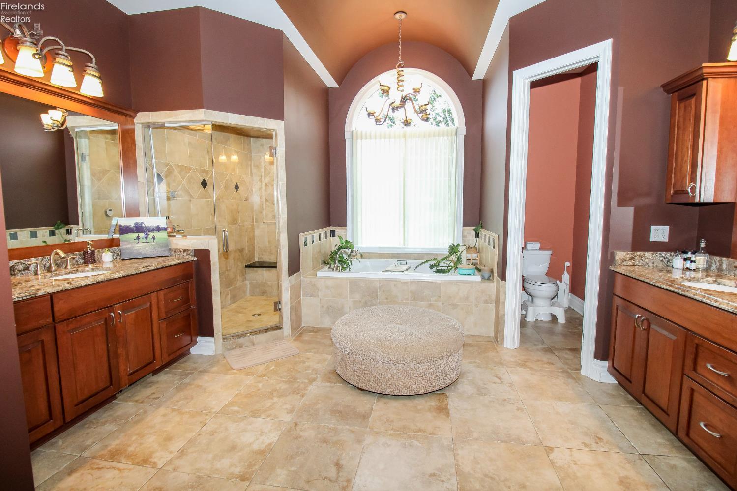 Sandusky, Ohio 44870, United States, 5 Bedrooms Bedrooms, ,5 BathroomsBathrooms,Residential,Active,169425