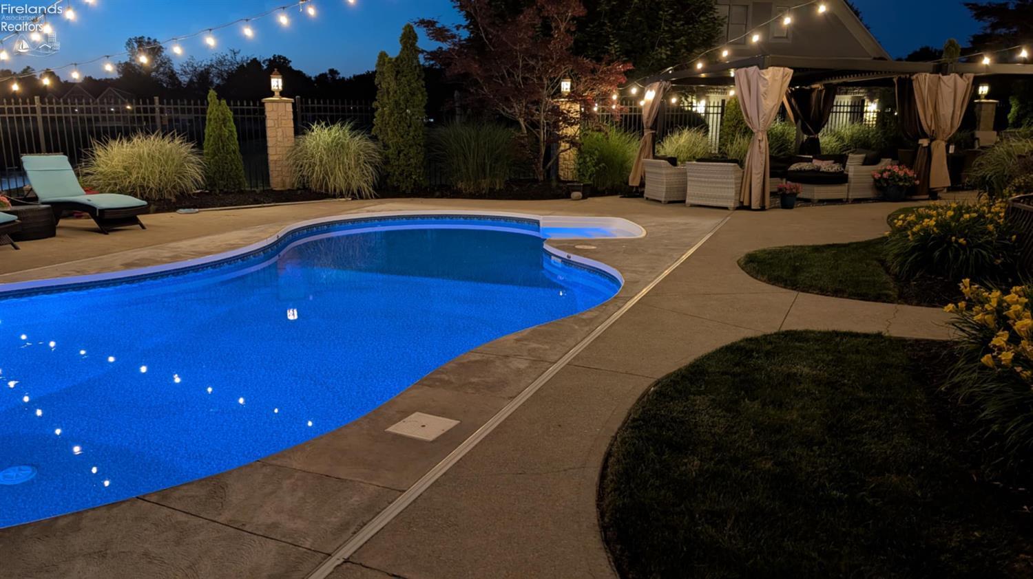 Sandusky, Ohio 44870, United States, 5 Bedrooms Bedrooms, ,5 BathroomsBathrooms,Residential,Active,169425