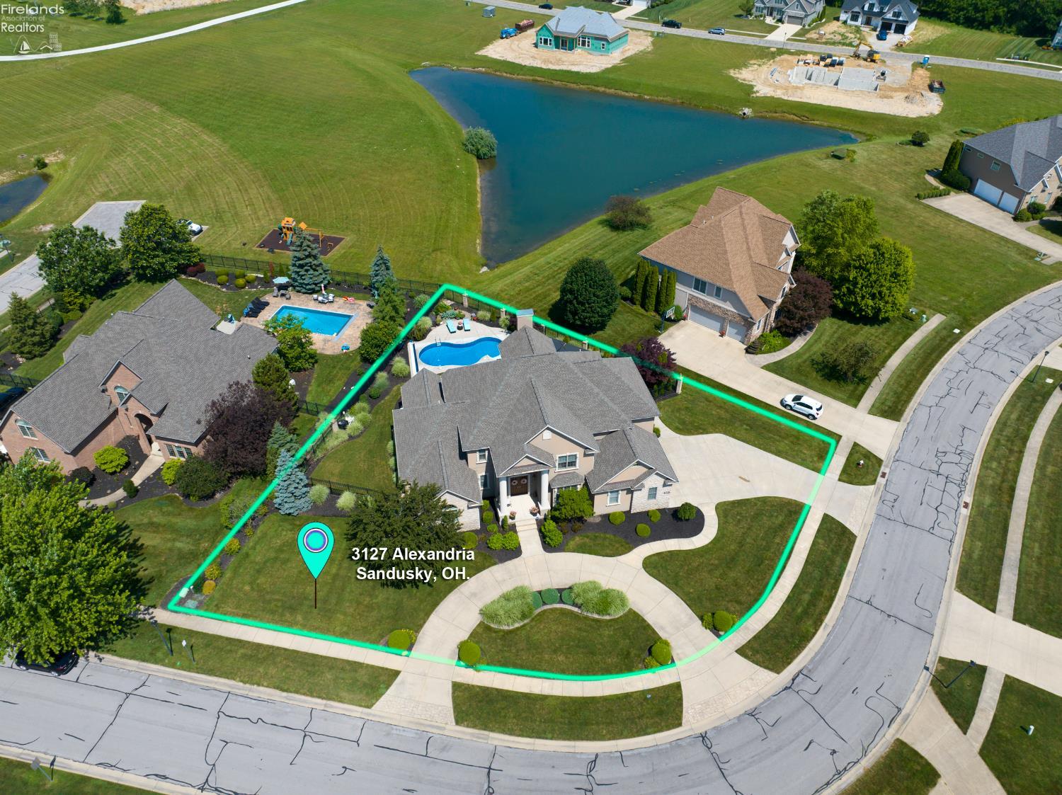 Sandusky, Ohio 44870, United States, 5 Bedrooms Bedrooms, ,5 BathroomsBathrooms,Residential,Active,169425