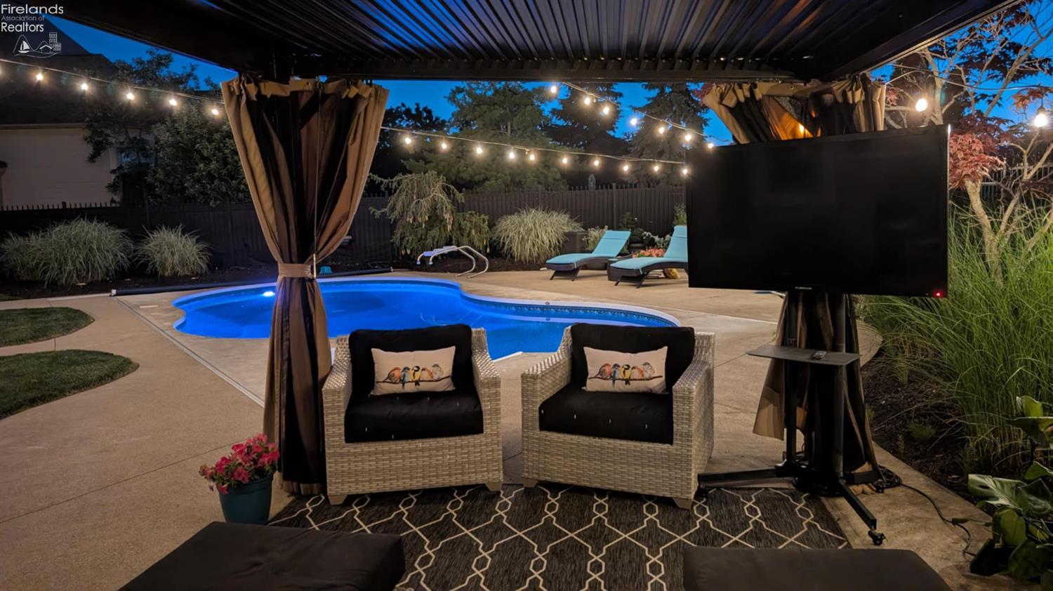 Sandusky, Ohio 44870, United States, 5 Bedrooms Bedrooms, ,5 BathroomsBathrooms,Residential,Active,169425