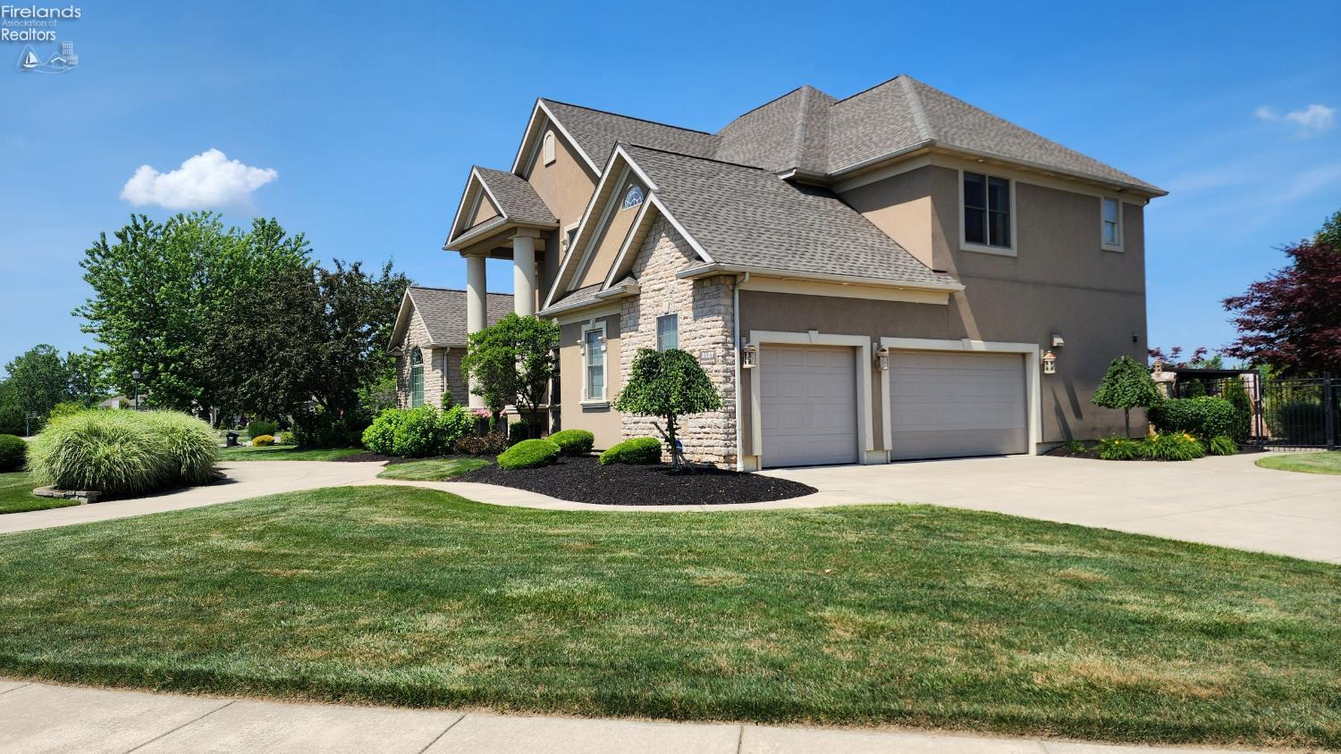 Sandusky, Ohio 44870, United States, 5 Bedrooms Bedrooms, ,5 BathroomsBathrooms,Residential,Active,169425