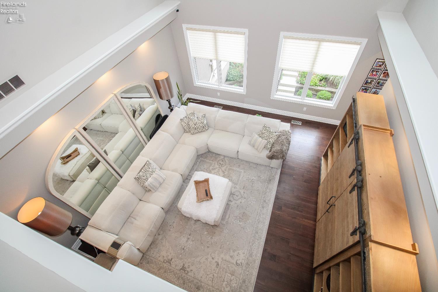 Sandusky, Ohio 44870, United States, 5 Bedrooms Bedrooms, ,5 BathroomsBathrooms,Residential,Active,169425